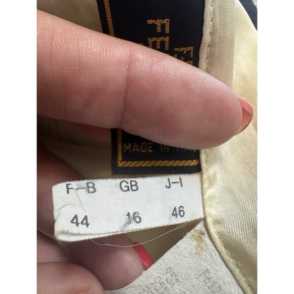 Y2K Fendi XS Crochet Mini Skirt - Picture 8 of 9